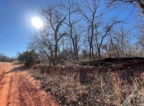 230 Bartley Dr, Norman, OK 73071