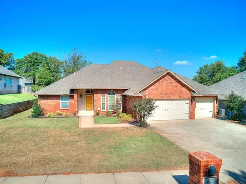 4017 Eaton Pl, Edmond, OK 73034