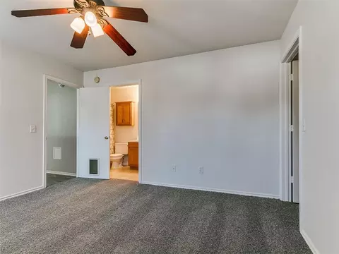 Bedroom - 1209 Briar Patch Way, Norman, OK 73071 photo 2 of 7