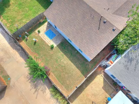 View/Area - 1209 Briar Patch Way, Norman, OK 73071 photo 6 of 6