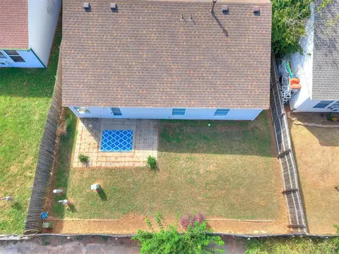 View/Area - 1209 Briar Patch Way, Norman, OK 73071 photo 1 of 6