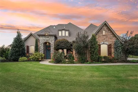 3525 Rivers Edge Ct, Newcastle, OK 73065