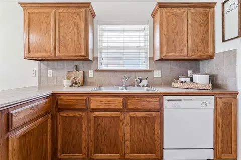 521 Apache Gate Dr, Yukon, OK 73099 photo 14