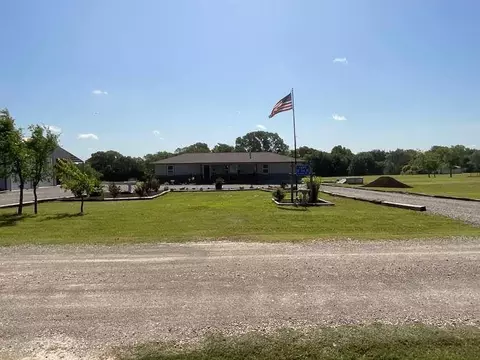 145 Rackley Rd, Sulphur, OK 73086