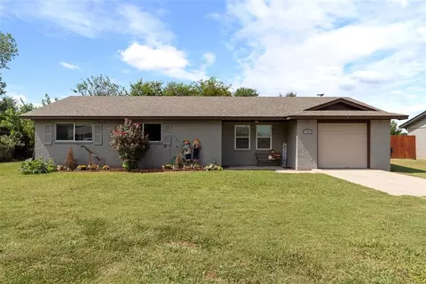 103 Mark Ave, Paoli, OK 73074