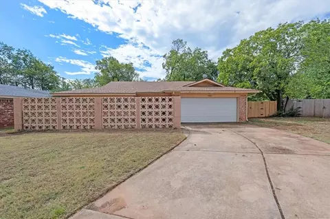 3032 Beechwood Dr, Del City, OK 73115