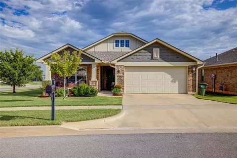 813 Blue Fish Rd, Norman, OK 73069