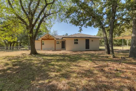 91 Murry Dr, Mcloud, OK 74851