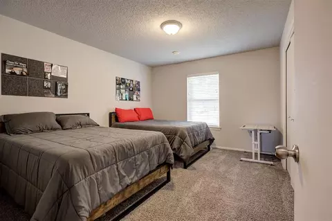 Bedroom - 2308 Fox Ave, Moore, OK 73160 photo 5 of 9