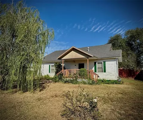 510 N Jackson Ave, Elk City, OK 73644