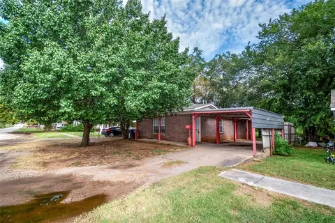 511 W 5th St, Stroud, OK 74079