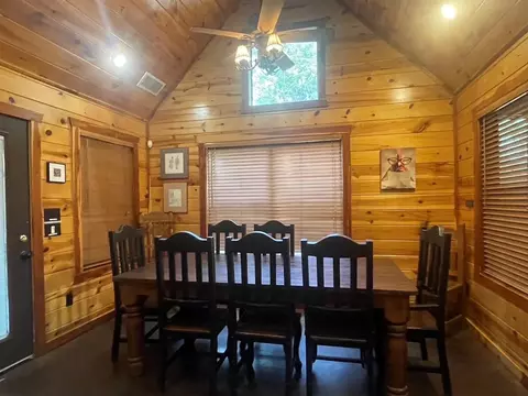 Dining - 616 Southern Hills Rd, Broken Bow, OK 74728 photo 1 of 1