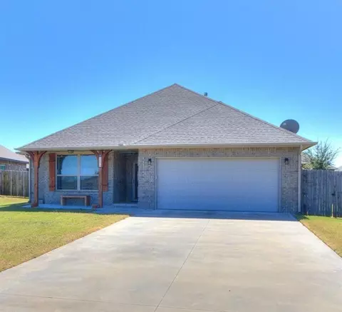 20878 Tempe Ave, Harrah, OK 73045