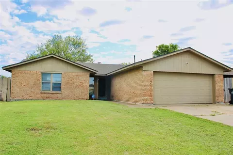 6110 SW Oak Cliff Ave, Lawton, OK 73505