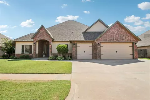 9124 SW 32nd St, Oklahoma City, OK 73179