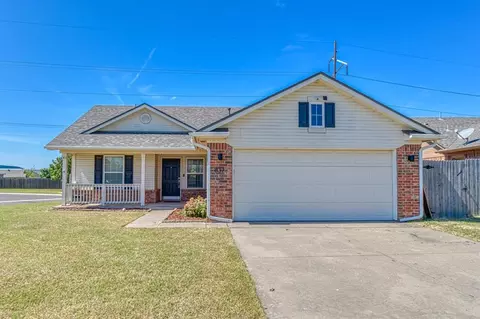 837 Tufts Ln, Norman, OK 73069