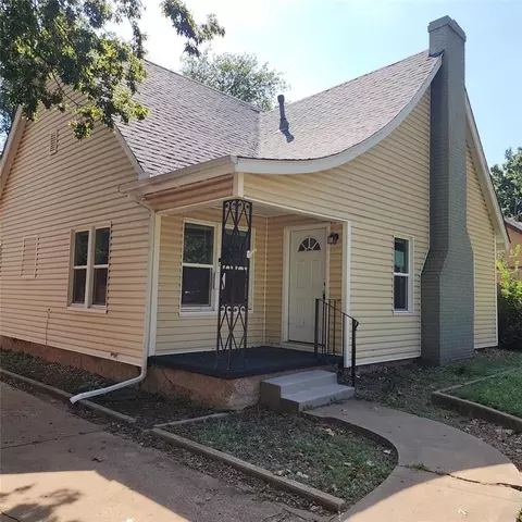 1123 W Kansas Ave, Chickasha, OK 73018