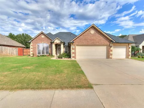 448 Highgrove Dr, Blanchard, OK 73010