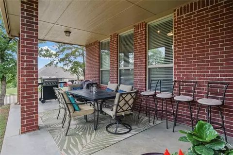 Exterior - 7200 Thunder Canyon Ave, Edmond, OK 73034 photo 5 of 6