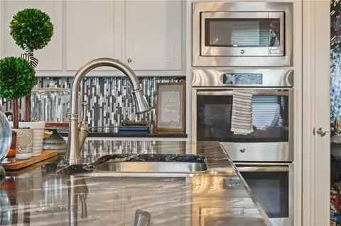 Kitchen - 7200 Thunder Canyon Ave, Edmond, OK 73034 photo 1 of 6