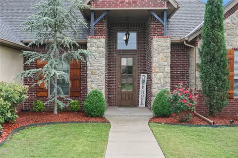 Exterior - 7200 Thunder Canyon Ave, Edmond, OK 73034 photo 3 of 6