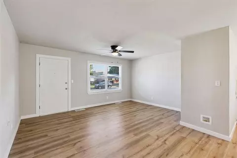 Living - 7012 NW 62nd St, Bethany, OK 73008 photo 2 of 4