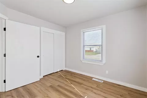 Bedroom - 7012 NW 62nd St, Bethany, OK 73008 photo 1 of 7