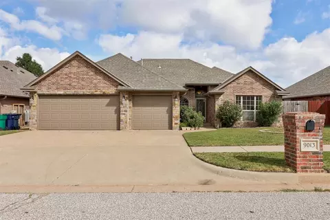9013 NW 92nd St, Yukon, OK 73099