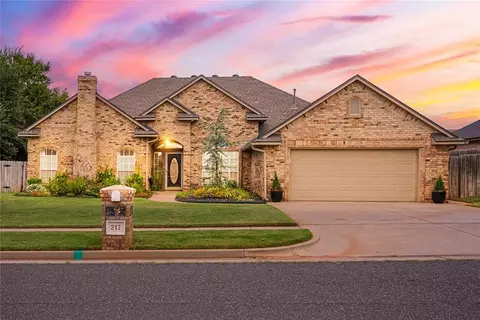 217 NW 160th Ter, Edmond, OK 73013