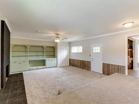 Living - 1024 Hillside Dr, Ada, OK 74820 photo 6 of 11