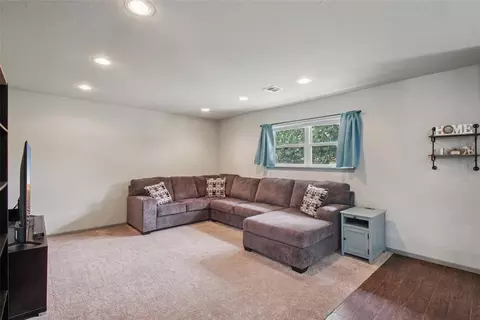 Living - 916 NE 6th St, Moore, OK 73160 photo 1 of 2