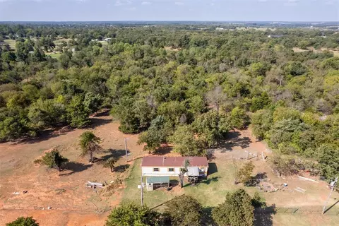 26555 Elm Rd, Blanchard, OK 73010