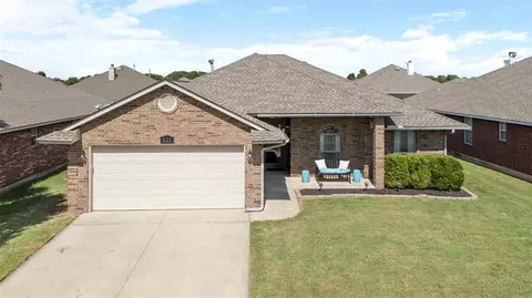 525 SW 156th Ct, Oklahoma City, OK 73170