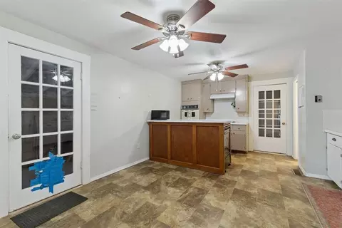 Kitchen - 319 E Main St, Calumet, OK 73014 photo 1 of 10