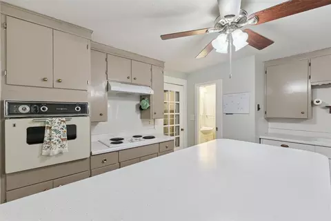 Kitchen - 319 E Main St, Calumet, OK 73014 photo 10 of 10