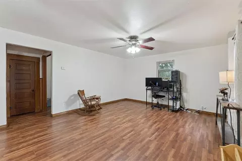 Living - 319 E Main St, Calumet, OK 73014 photo 1 of 4