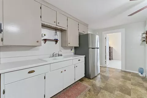 Kitchen - 319 E Main St, Calumet, OK 73014 photo 6 of 10