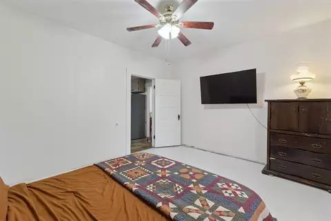 Bedroom - 319 E Main St, Calumet, OK 73014 photo 2 of 11
