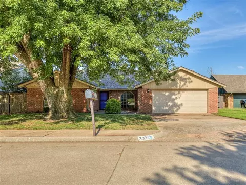 332 W Platt Dr, Yukon, OK 73099