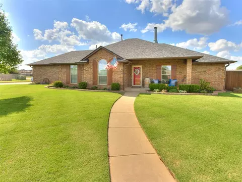513 N Shannon Way, Mustang, OK 73064