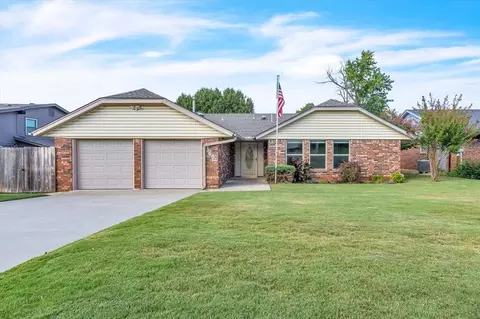 3605 NE 141st Ct, Edmond, OK 73013
