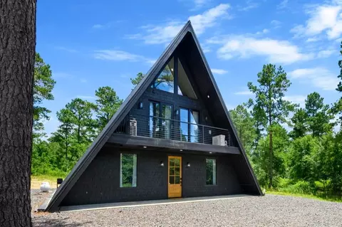 104 Prickly Pine Trl, Broken Bow, OK 74728