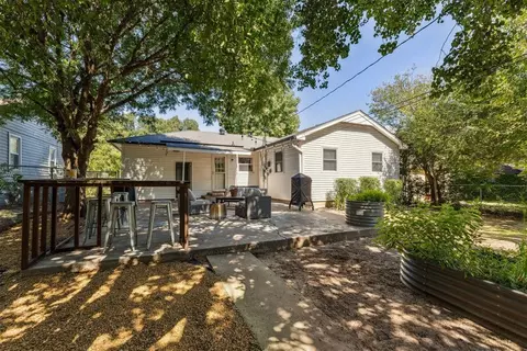 Exterior - 114 E 12th St, Edmond, OK 73034 photo 16 of 16