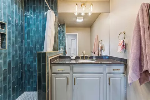 Bath - 114 E 12th St, Edmond, OK 73034 photo 1 of 3
