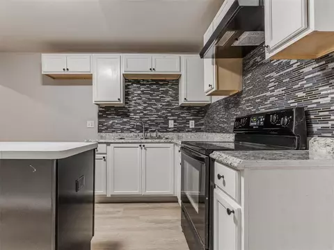 603 E Wade St, El Reno, OK 73036