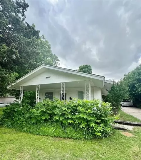 1412 S Evans Ave, El Reno, OK 73036