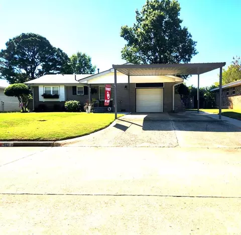 421 Beals Pl, Seminole, OK 74868