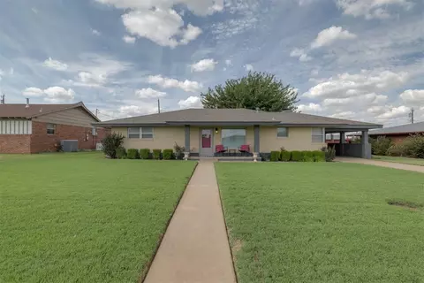 414 S Carol St, Carnegie, OK 73015