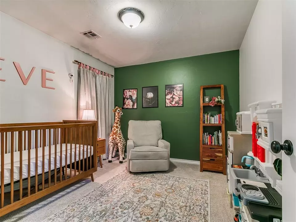 Bedroom - 3305 NW 160th St, Edmond, OK 73013 photo 6 of 6