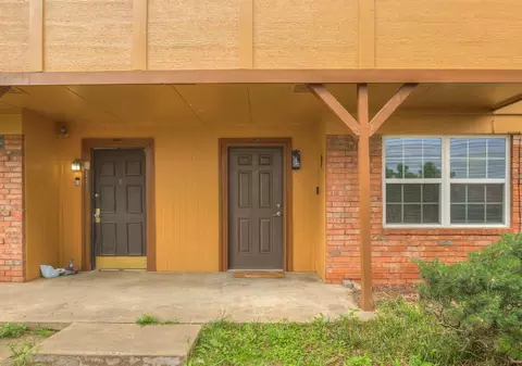 2608 N Ann Arbor St #139, Oklahoma City, OK 73127